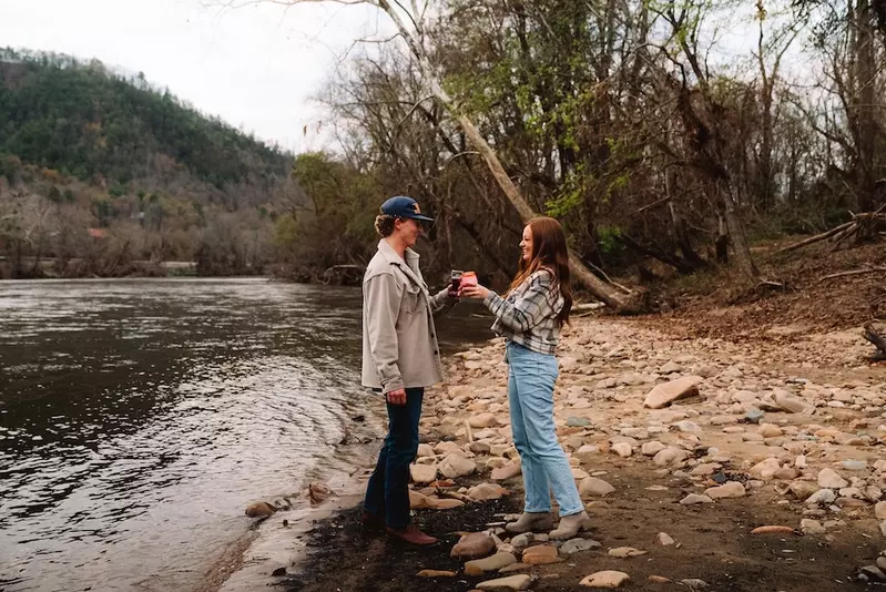 sipping Tennessee wines