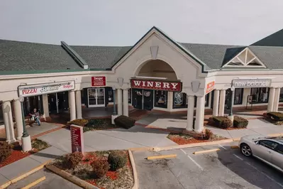 tennessee homemade wines at the Sevierville Tanger Outlets